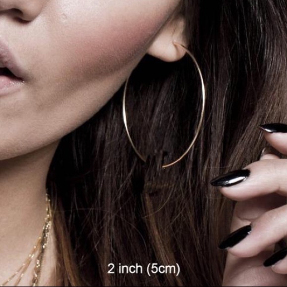 NEW!๐๐๐BIG๐GOLDEN๐MODERN HOOPS!๐๐๐AWESOME! - Picture 4 of 7